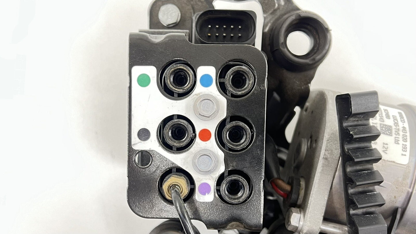13-18 BENTLEY FLYING SPUR AIR SUSPENSION COMPRESSOR VALVE BLOCK ASSEMBLY OEM