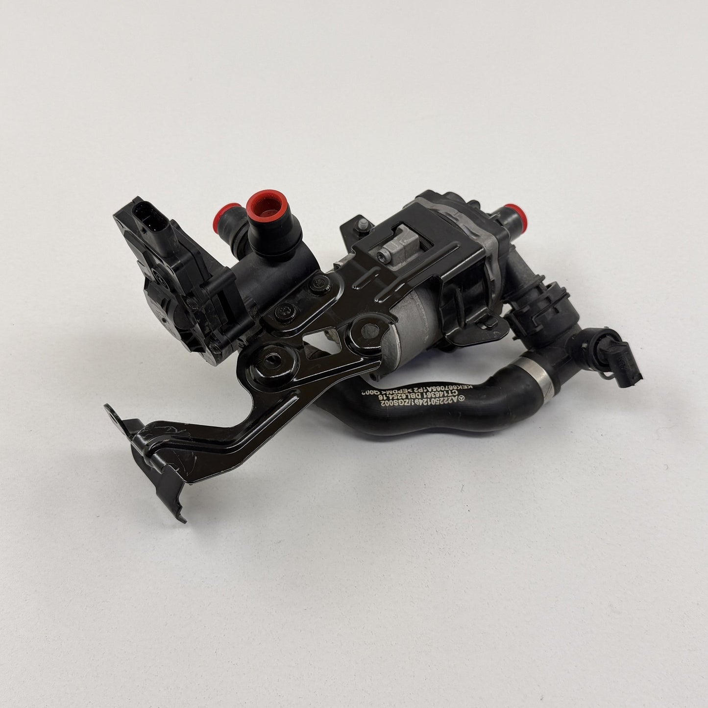 2014-2017 Mercedes-Benz S550 W222 Auxiliary Coolant Water Circulation Pump OEM
