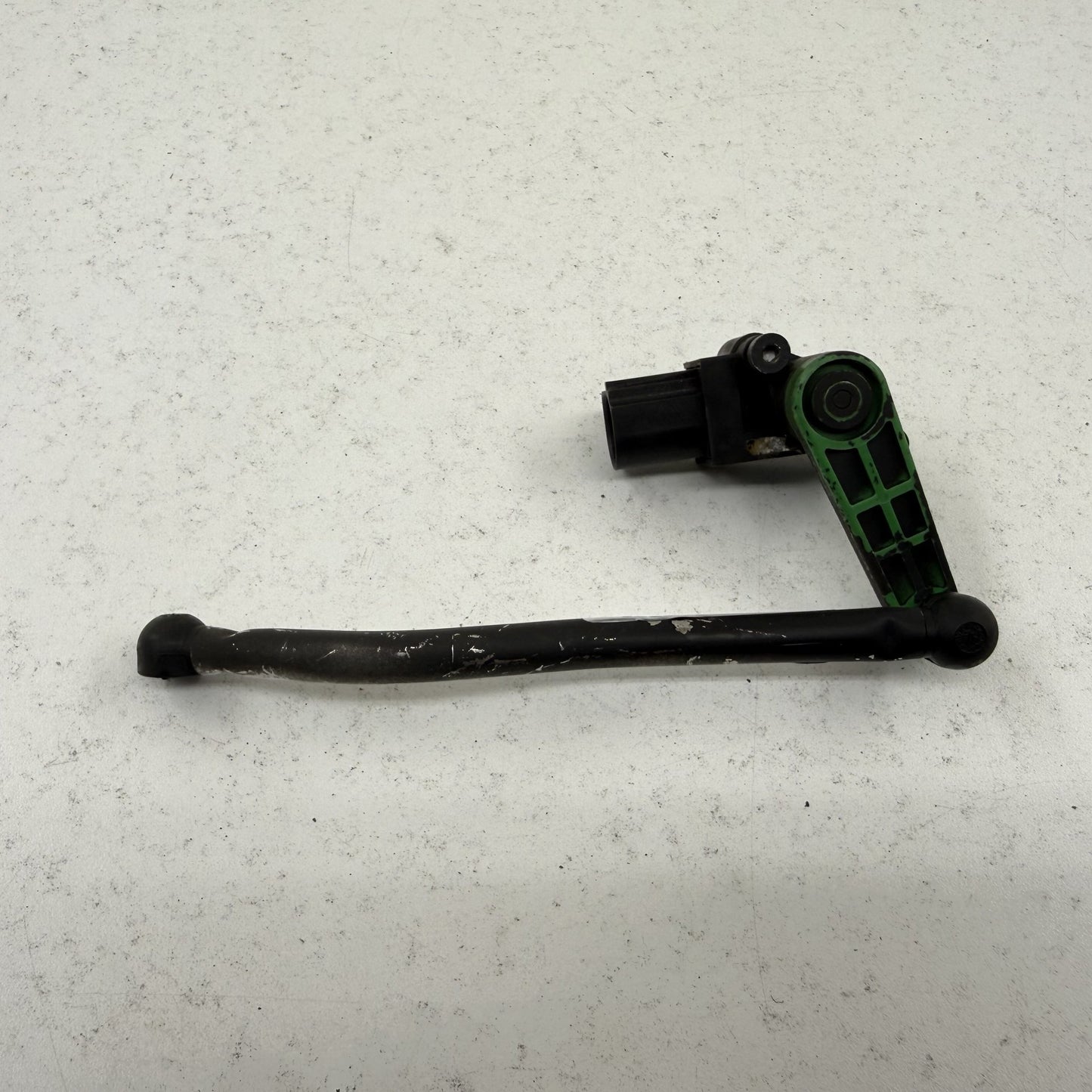 2014-2018 Bentley Flying Spur Left Front Suspension Ride Height Level Sensor OEM