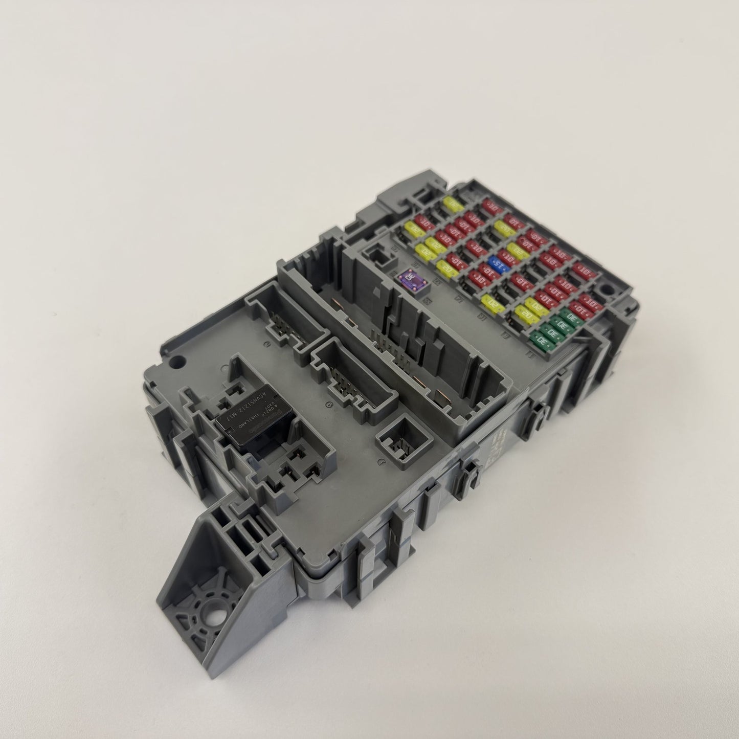 2023-2025 Honda Pilot Touring AWD Cabin Fuse Relay Junction Box T90-A401 OEM