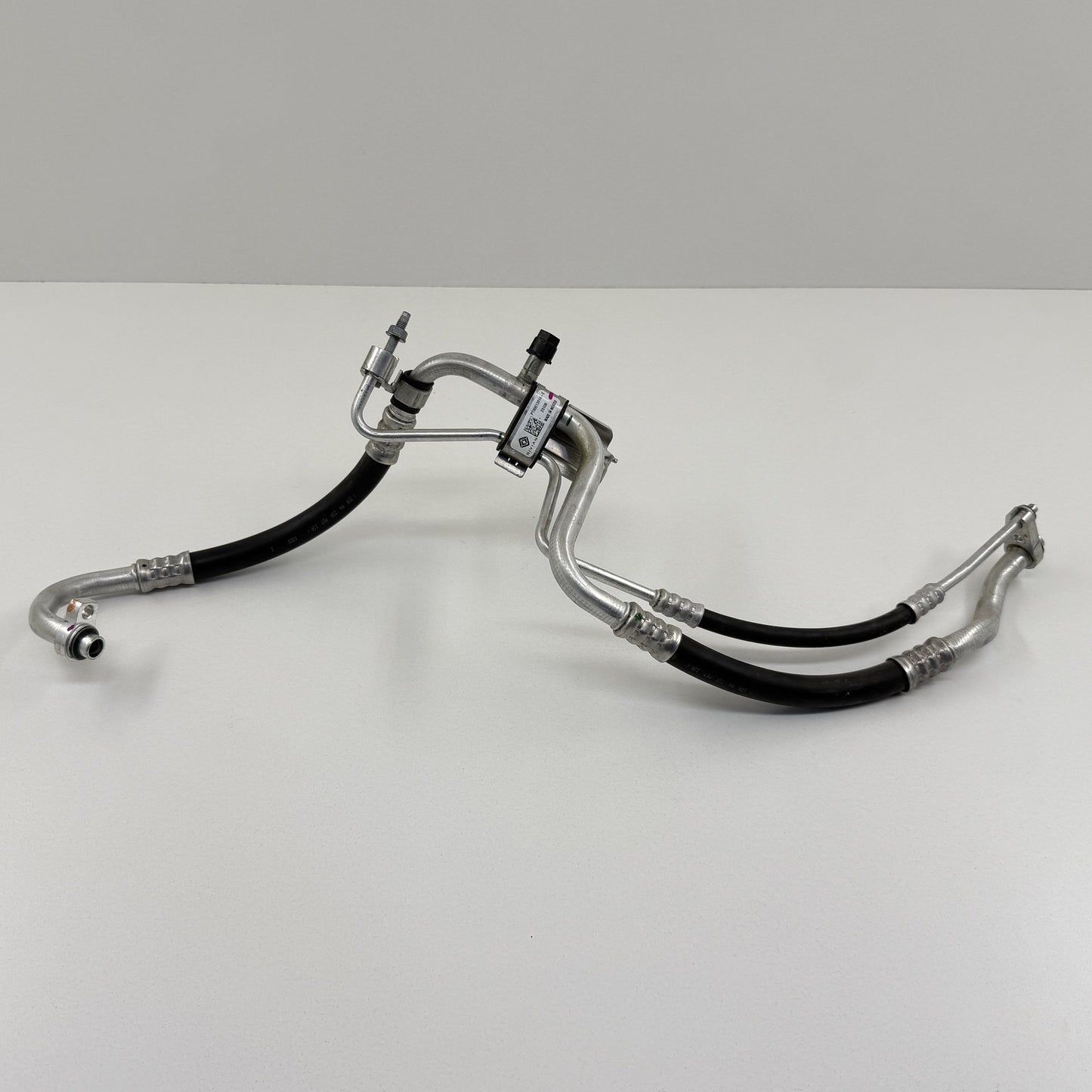 2022-2024 Rivian R1S R1T HVAC A/C Compressor Suction Line Hose Pipe Tube OEM