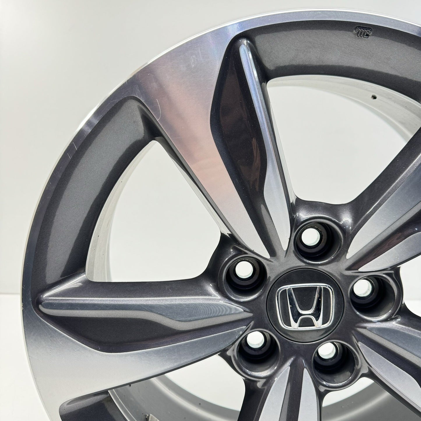18-23 HONDA ODYSSEY TOURING WHEEL RIM 5 SPOKE MACHINED FACE 18â 18x7.5J OEM