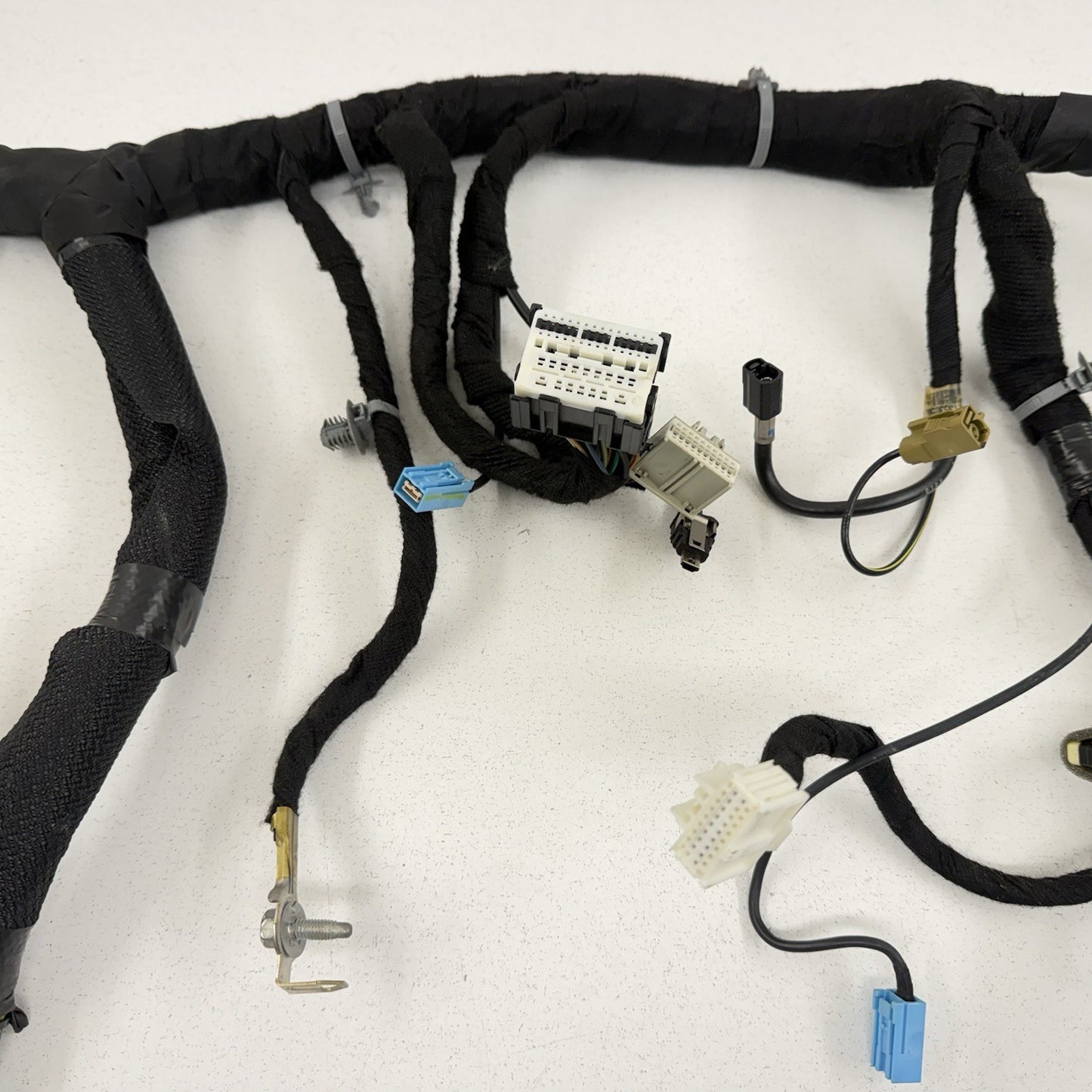 2015 Chevrolet Camaro SS Dashboard Dash Instrument Panel Wire Wiring Harness OEM