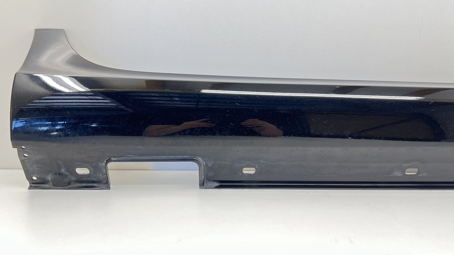 12-14 MERCEDES-BENZ CLS550 RIGHT SIDE SKIRT ROCKER PANEL COVER TRIM BLACK OEM