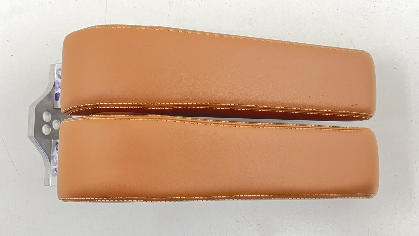 13-18 BENTLEY FLYING SPUR CONSOLE ARMREST ARM REST BOX STORAGE COMPARTMENT OEM