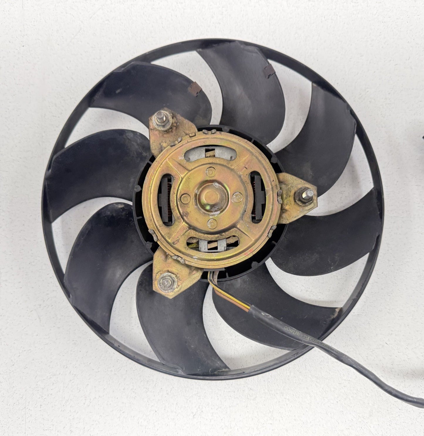 05-12 Porsche 911 997 Driver Left Front Radiator Cooling Fan Motor W/ Blade OEM