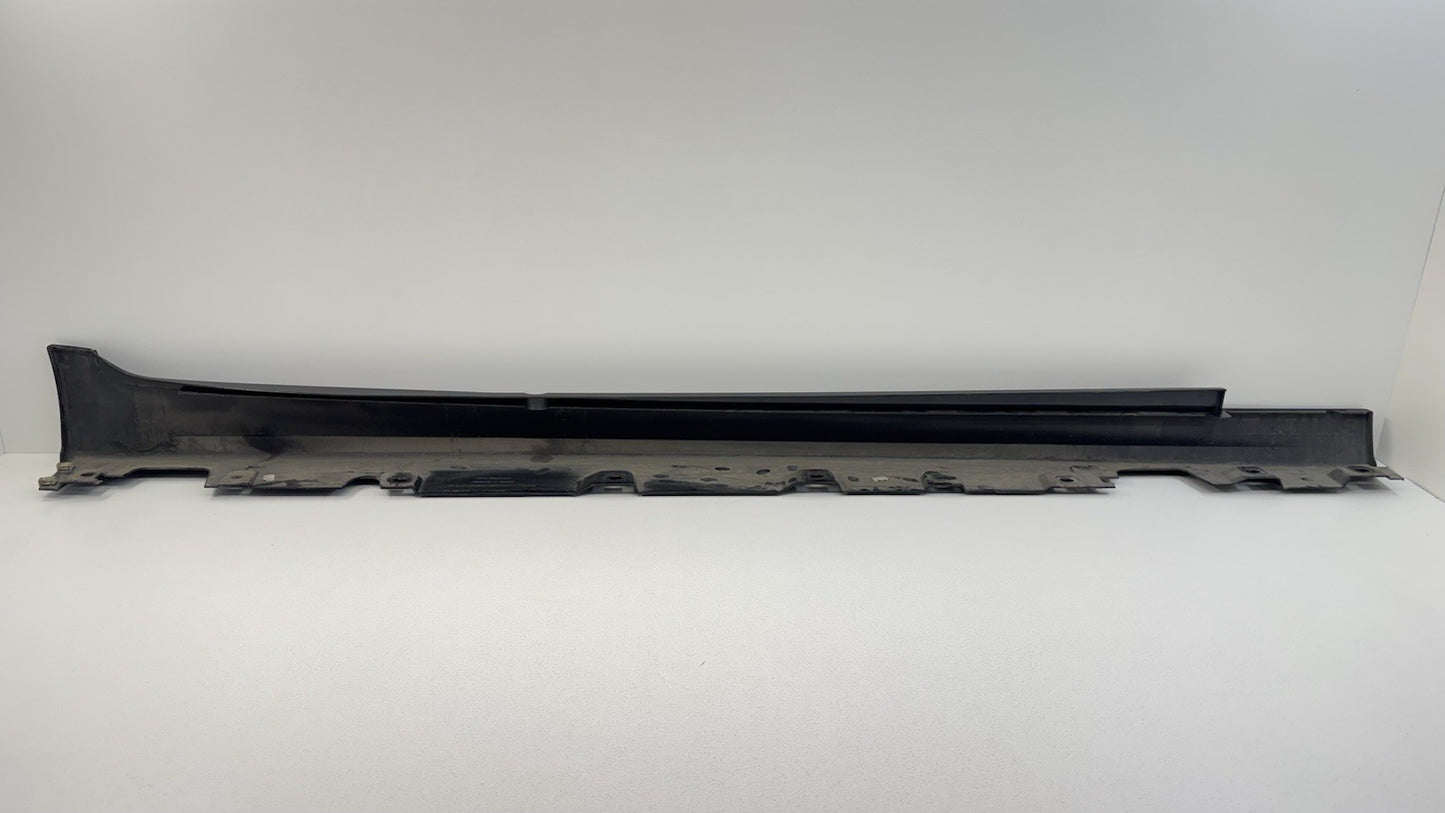 12-16 BMW M5 F10 Driver Left Side Skirt Rocker Panel Cover Black OEM