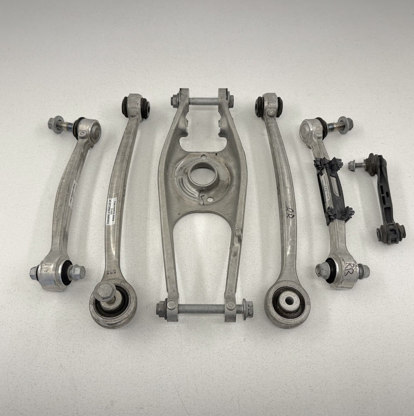BMW F80 F82 M3 M4 Passenger Right Rear Control Arm Suspension Set OEM