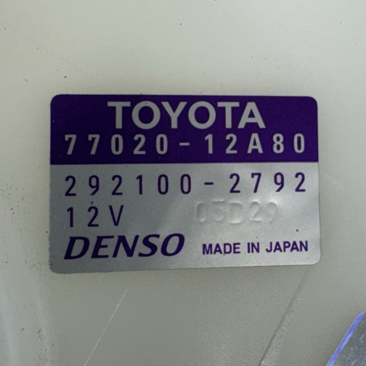 19-22 Toyota Prius / Prius Prime Gas Tank Fuel Pump Sending Unit 77020-12A80 OEM