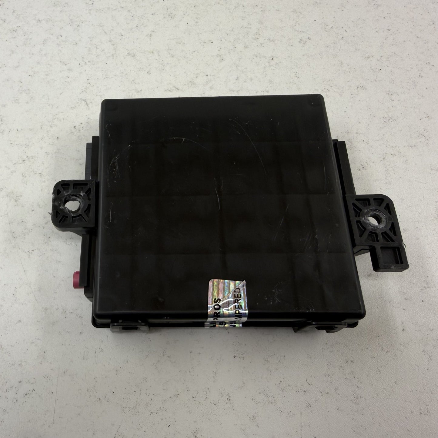 2021 Dodge Durango Keyless Entry Receiver Hub RF Control Module 68509804AB OEM