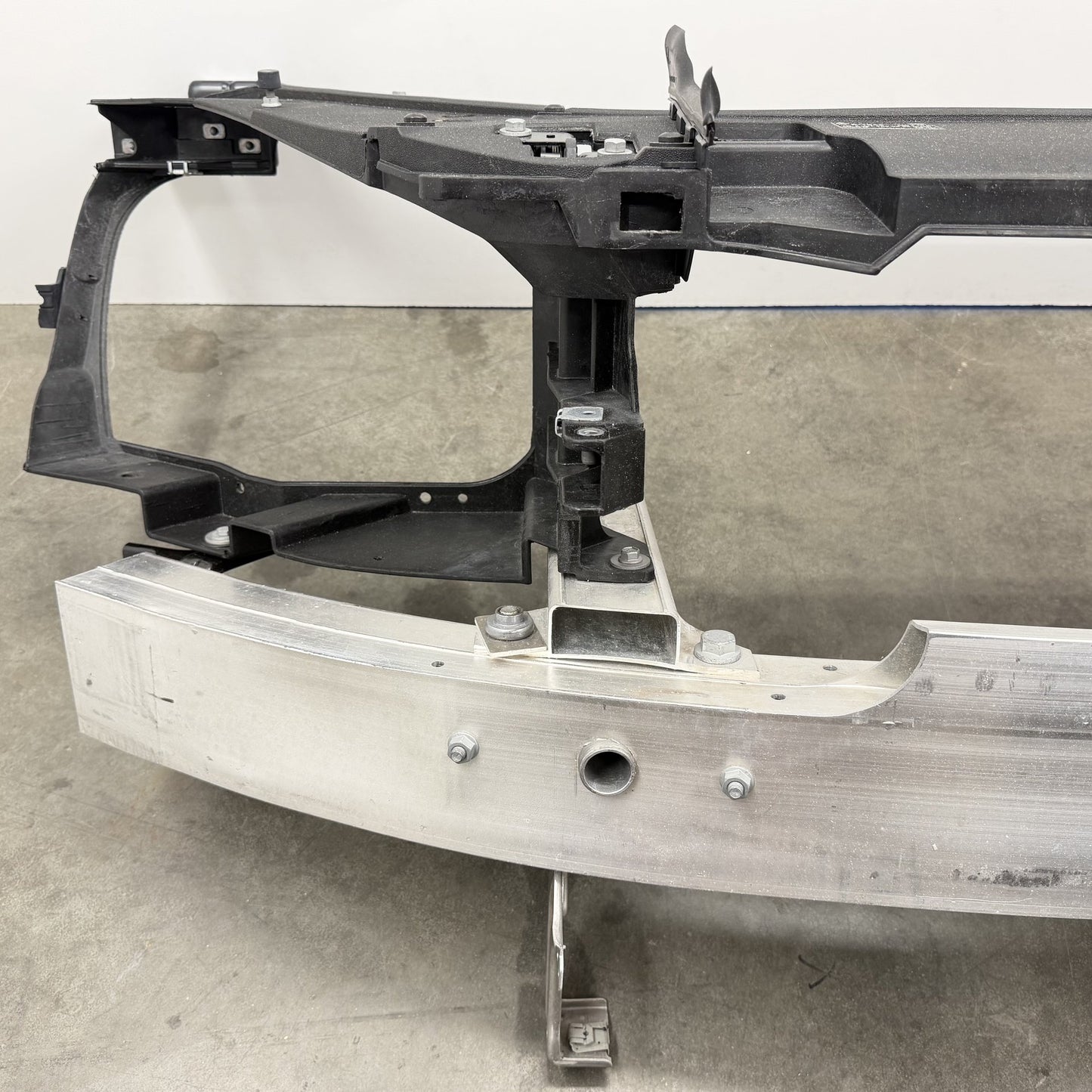 2014-2020 Mercedes S550 W222 Radiator Support Cooling Pack Reinforcement Bar OEM