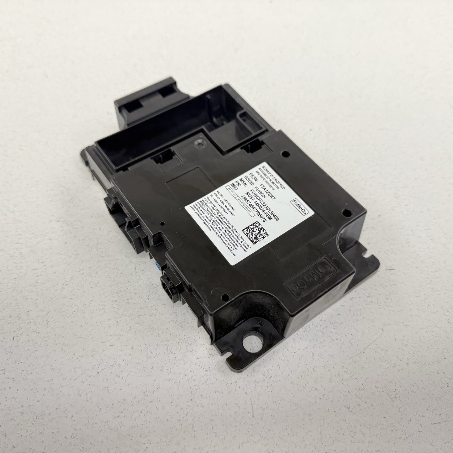 24-25 Ford Mustang Telematics Communications Module NU5T-14H074-FEM OEM