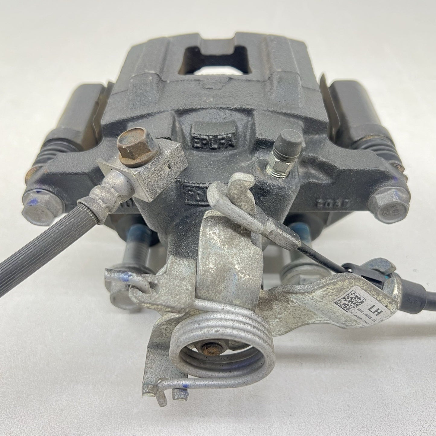 15-23 FORD MUSTANG GT LEFT REAR CALIPER BRAKE WITH BRAKE CABLE FR3C-2K328-CS OEM