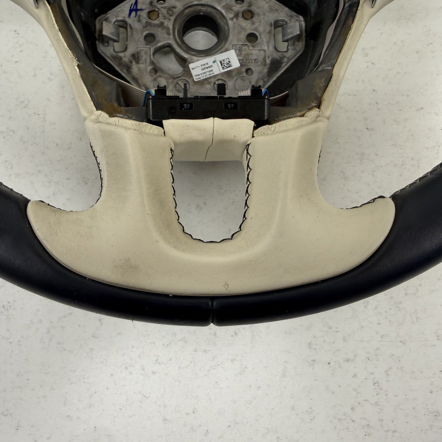 2014-2018 Bentley Flying Spur Contrasting Color Steering Wheel Leather OEM
