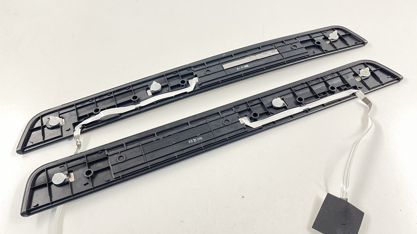 16-24 INFINITI Q50 LEFT RIGHT FRONT DOOR STEP SILL ILLUMINATED SCUFF PLATE OEM