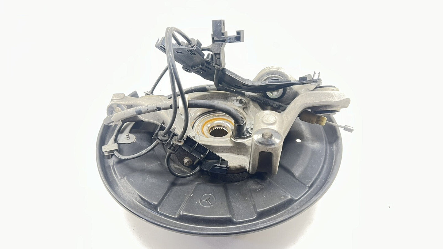 12-18 MERCEDES BENZ CLS550 W218 RIGHT REAR SPINDLE KNUCKLE HUB BEARING OEM