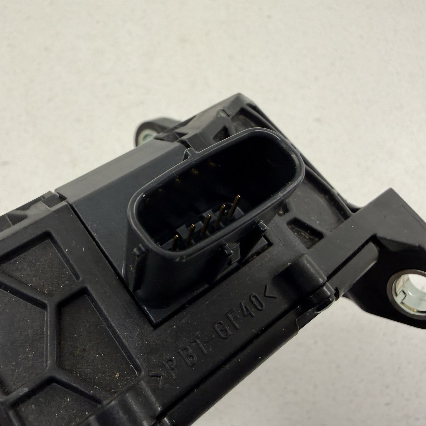 19-22 Toyota Prius / Prius Prime Gas Pedal Throttle Accelerator Sensor OEM