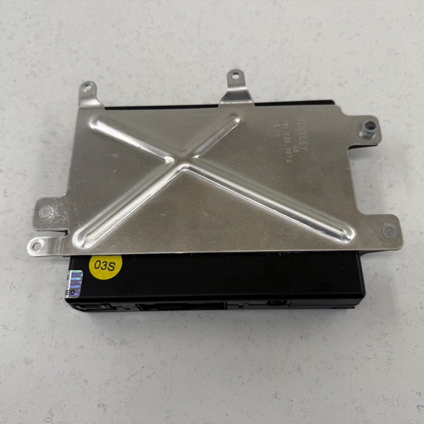 2014-2018 Bentley Flying Spur Phone Bluetooth Interface Module 3D0035730D OEM