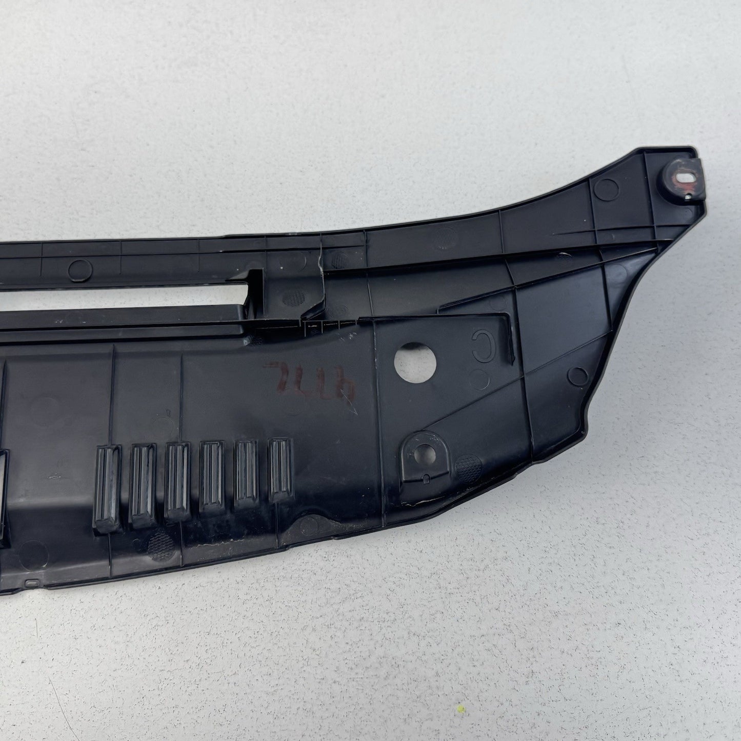 25-26 Toyota Camry Radiator Support Upper Air Intake Sight Shield 53295-06180