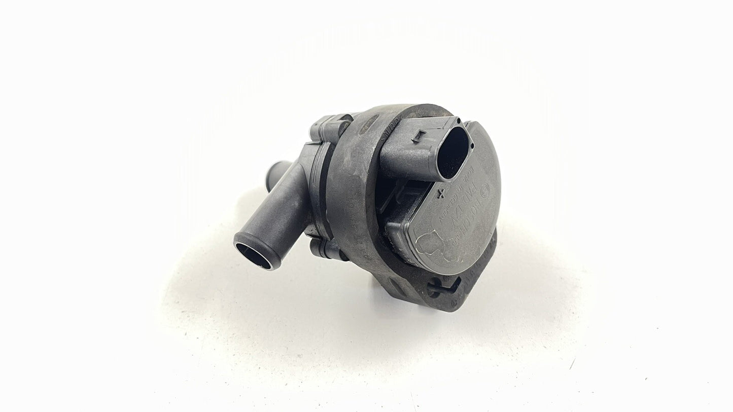 10-13 MERCEDES W212 E CLASS ENGINE COOLANT RECIRCULATING PUMP 2128350164 OEM