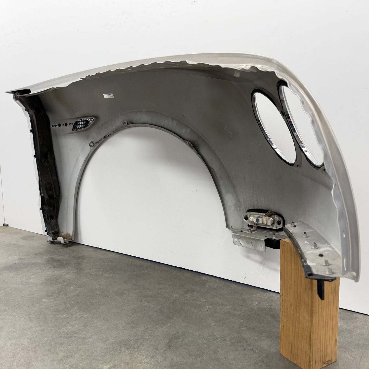2014-2018 Bentley Flying Spur Driver Left Front Fender Panel Silver OEM