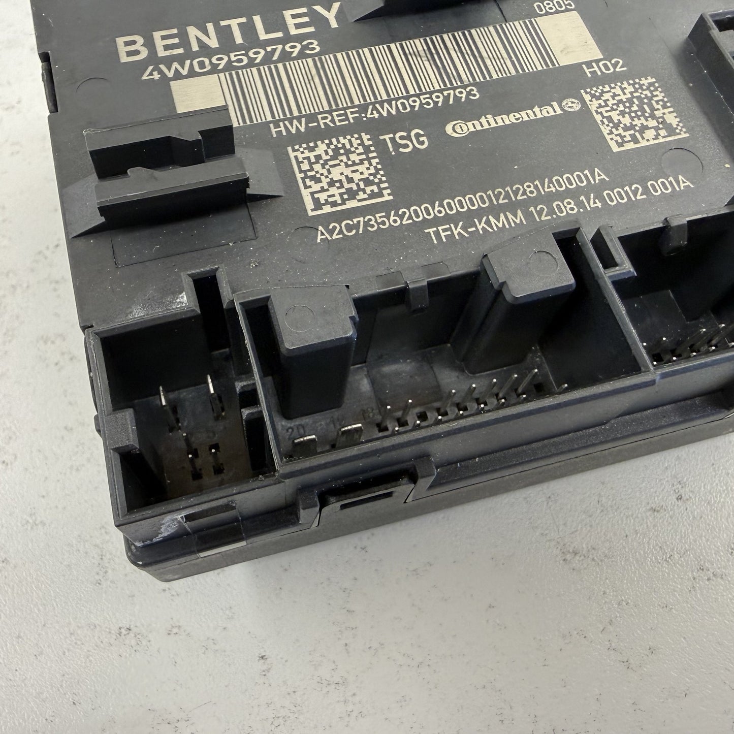 2014-2018 Bentley Flying Spur Left Front Door Control Module 4W0959793 OEM