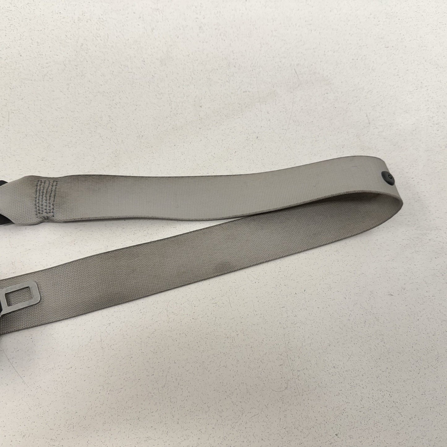12-18 Mercedes W218 CLS550 Left Front Seat Belt Seatbelt Retractor Gray OEM