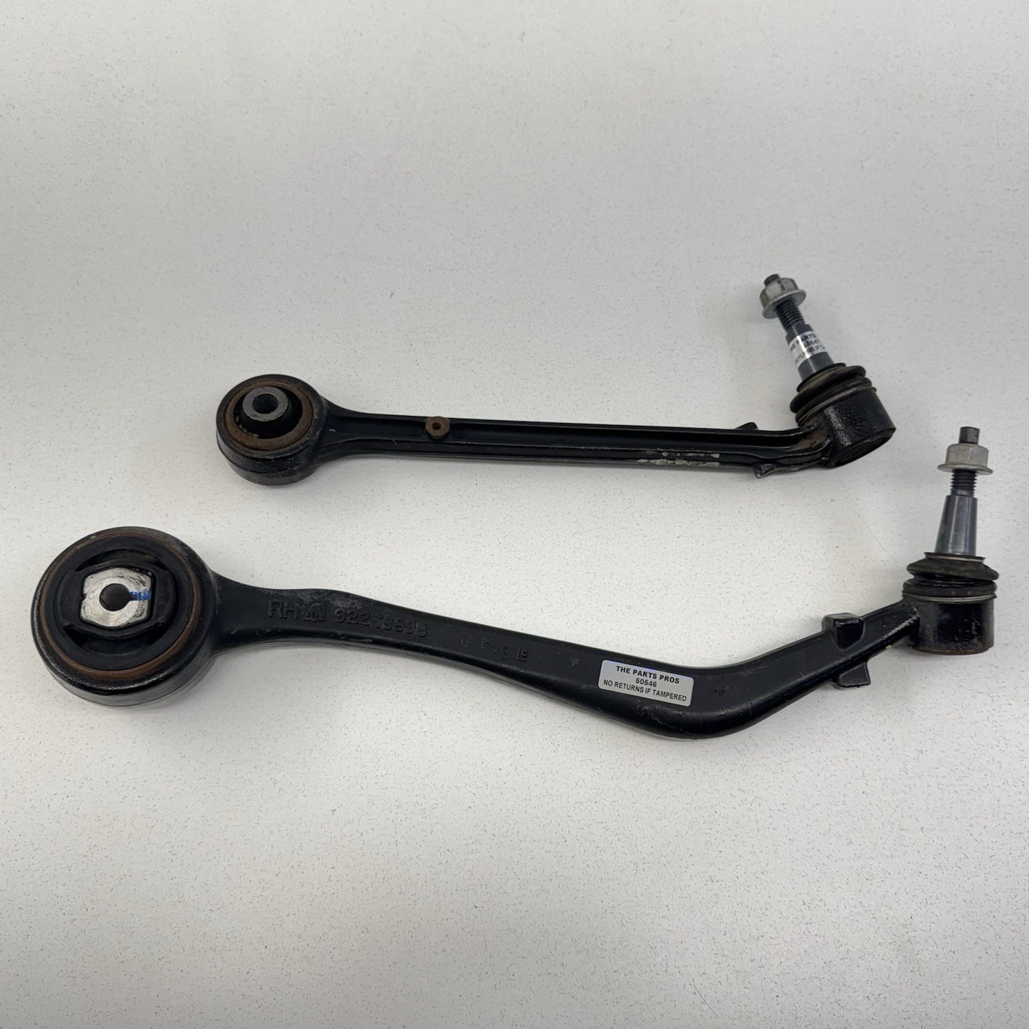10-15 Chevrolet Camaro SS Passenger Right Front Control Arm Suspension Pair OEM