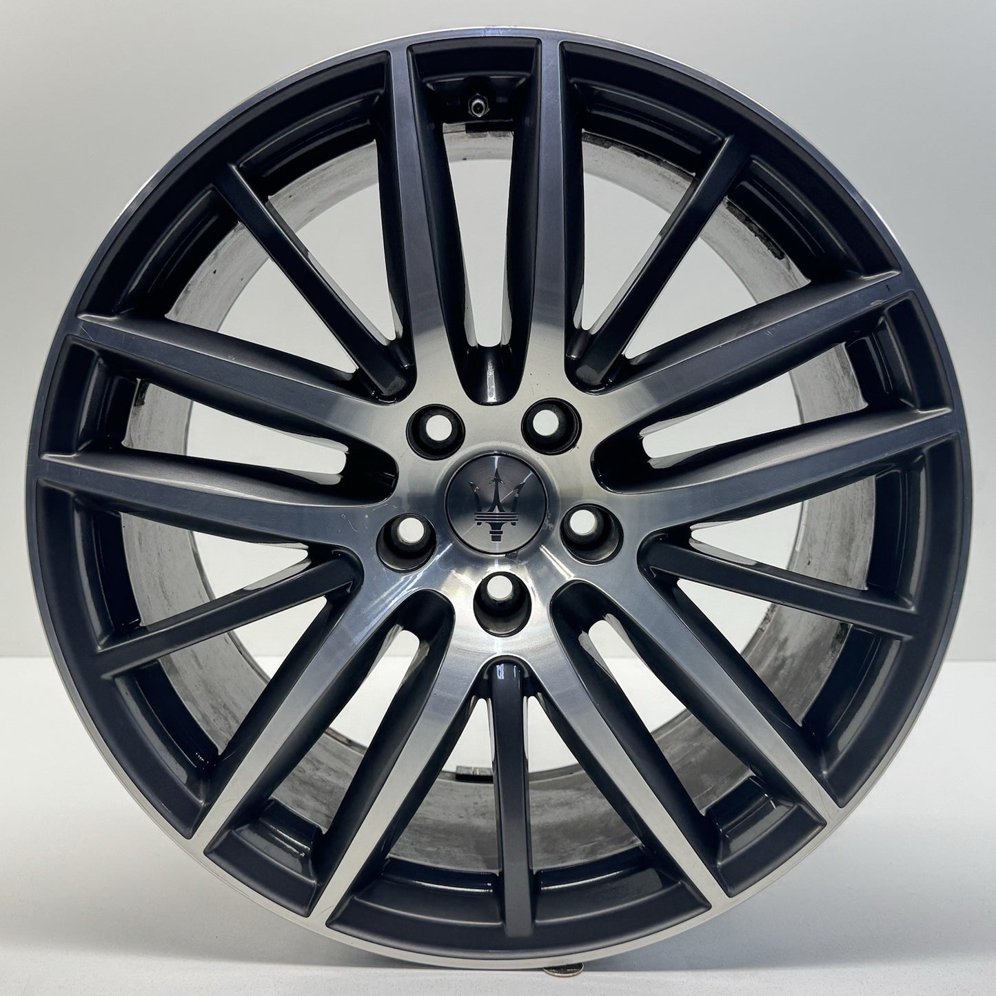 14-24 Maserati Ghibli Rear Wheel RimÂ 19x10 +40 Offset Factory 670016855 OEM