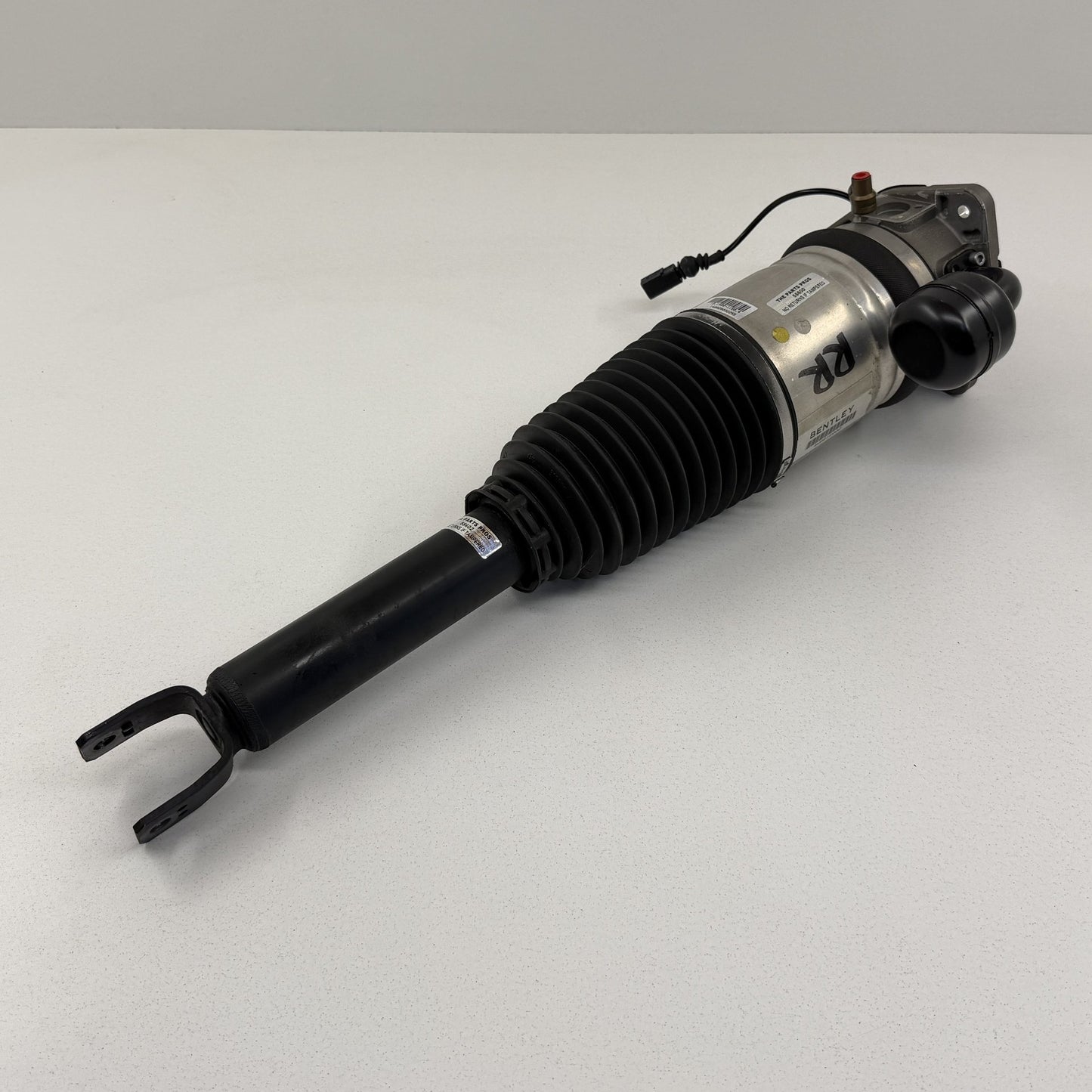 14-18 Bentley Flying Spur Air Suspension Shock Absorber Strut Set Front Rear OEM