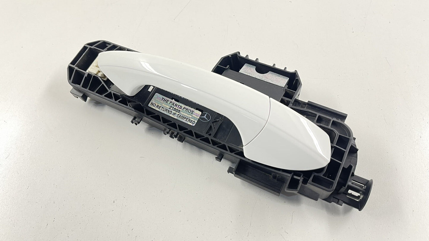 08-14 MERCEDES W204 W212 C E CLASS RIGHT FRONT OR REAR DOOR HANDLE WHITE OEM