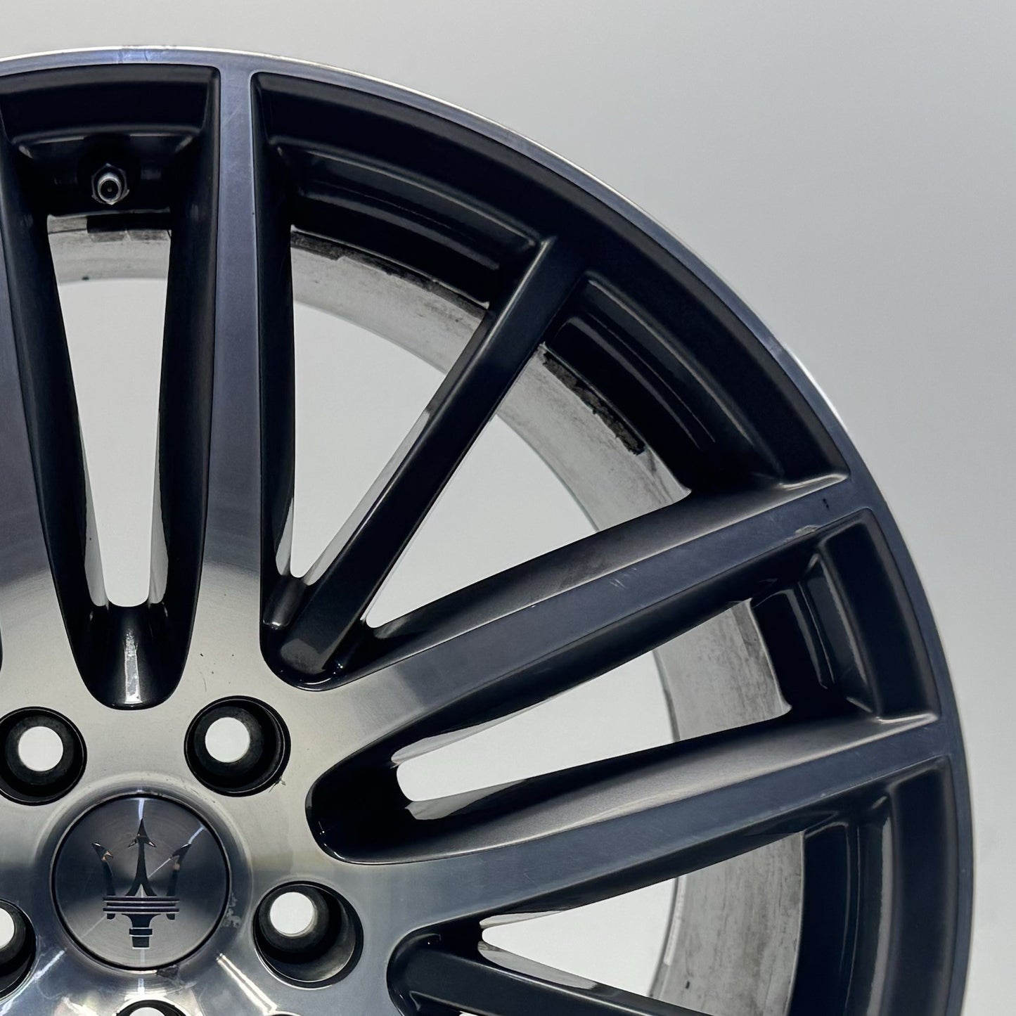 14-24 Maserati Ghibli Rear Wheel RimÂ 19x10 +40 Offset Factory 670016855 OEM