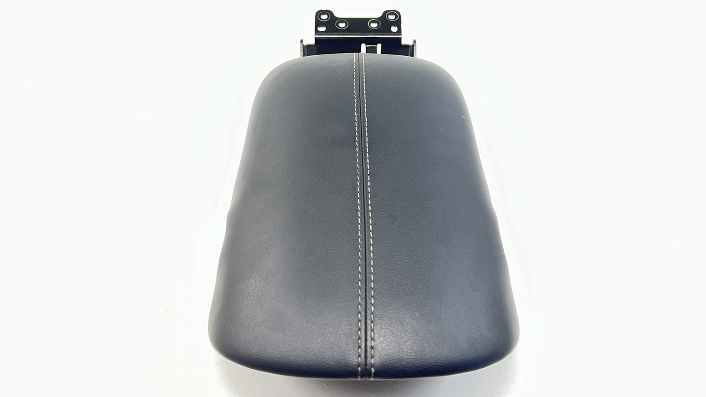2024 FORD MUSTANG GT CENTER CONSOLE ARMREST ARM REST COVER LID OEM