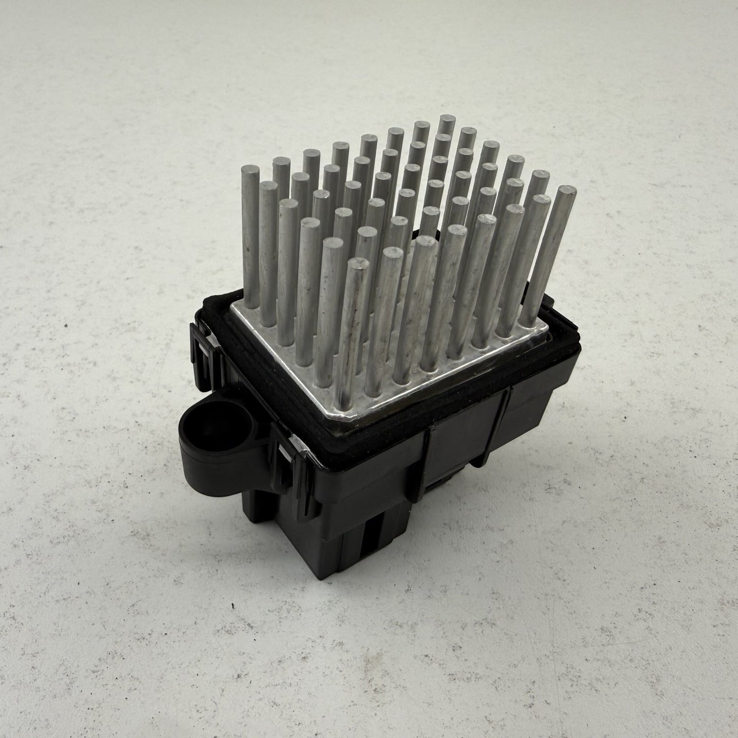 2010-2015 Chevrolet Camaro HVAC Blower Motor Resistor 13501703 OEM