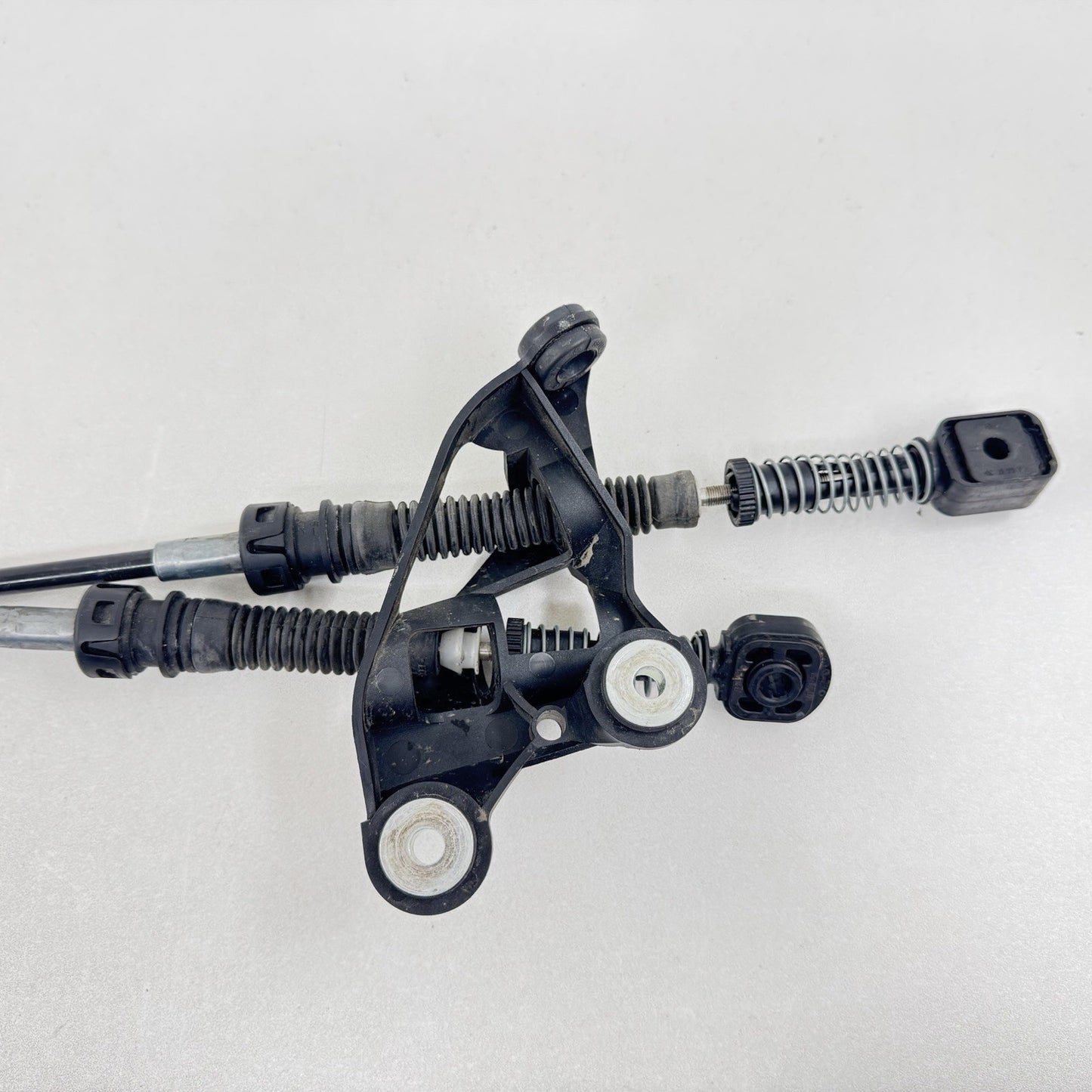 22-25 VOLKSWAGEN GOLF R MANUAL GEAR BOX SHIFTER SHIFT LEVER HANDLE ASSEMBLY OEM
