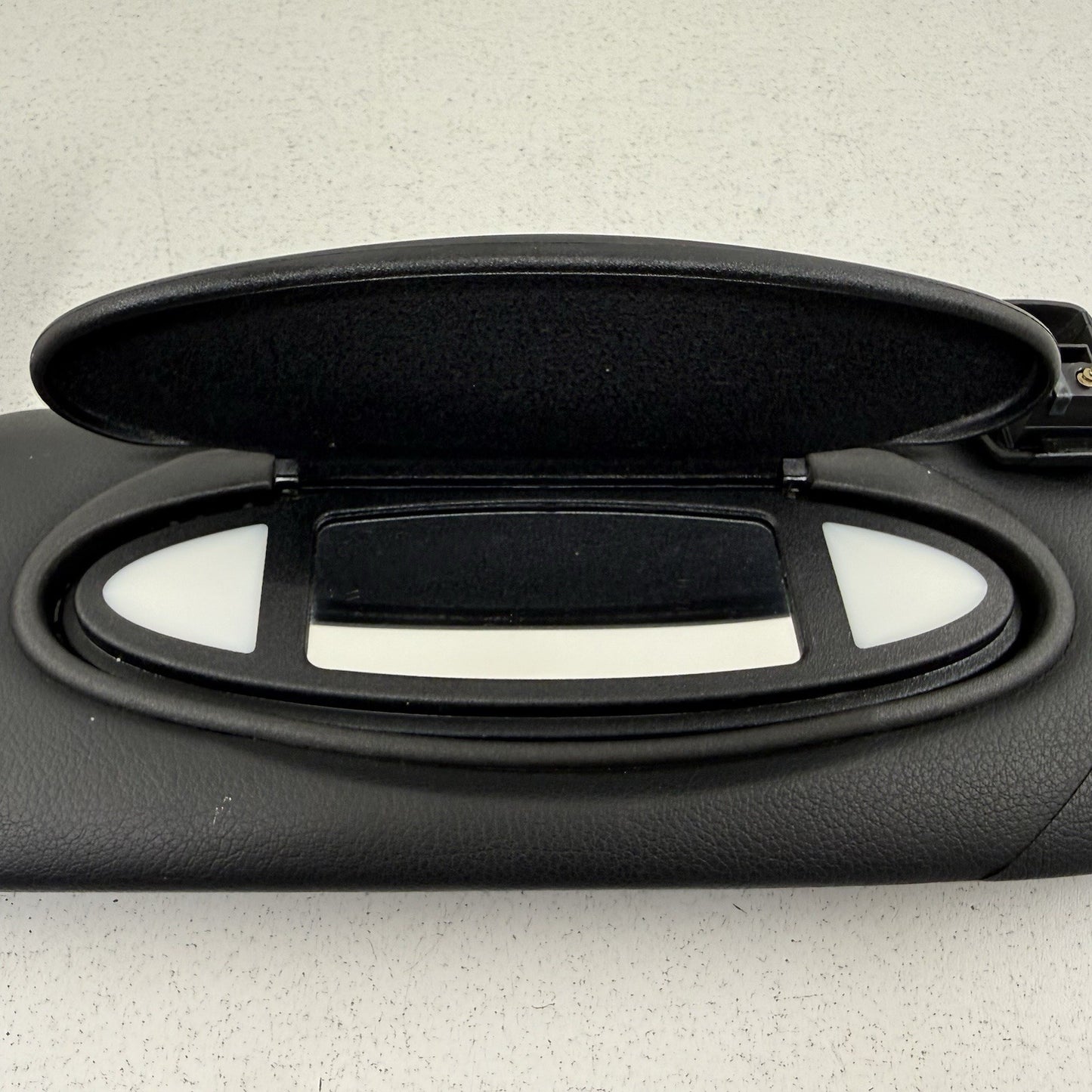 05-12 Porsche 911 997 Cabriolet Sunvisor Sun Visor Shade Pair Black OEM