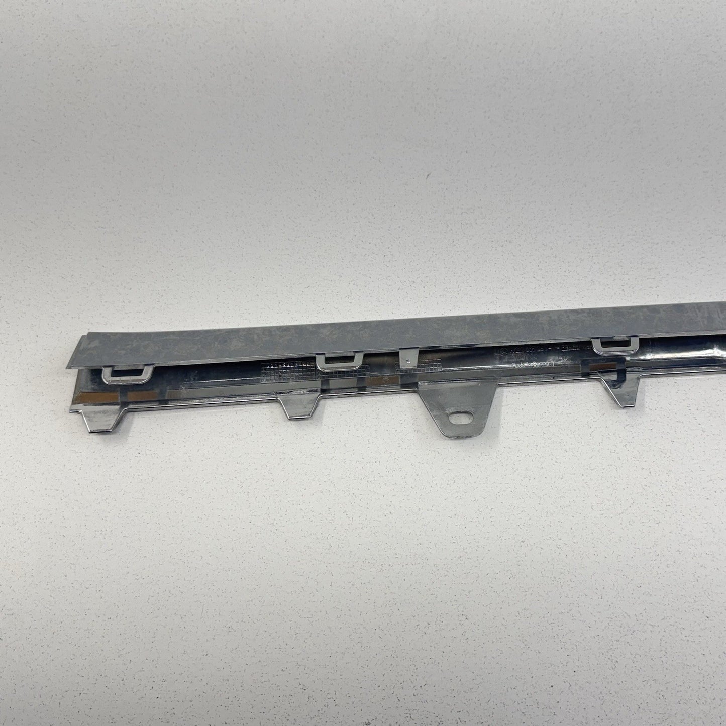 14-16 Mercedes W212 E350 Front Bumper Center Lower Molding Trim 2128852674 OEM