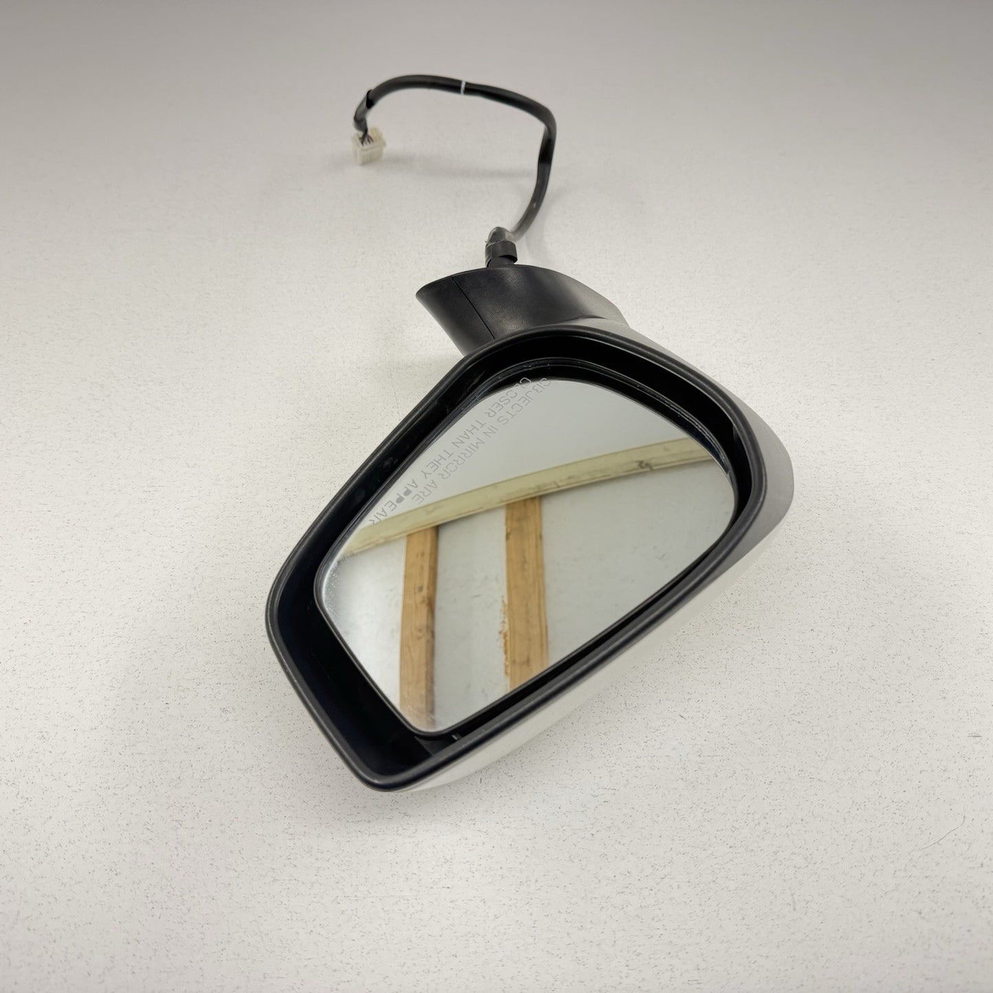 13-20 Subaru BRZ 86 FR-S Passenger Right Door Side View Mirror Satin White OEM