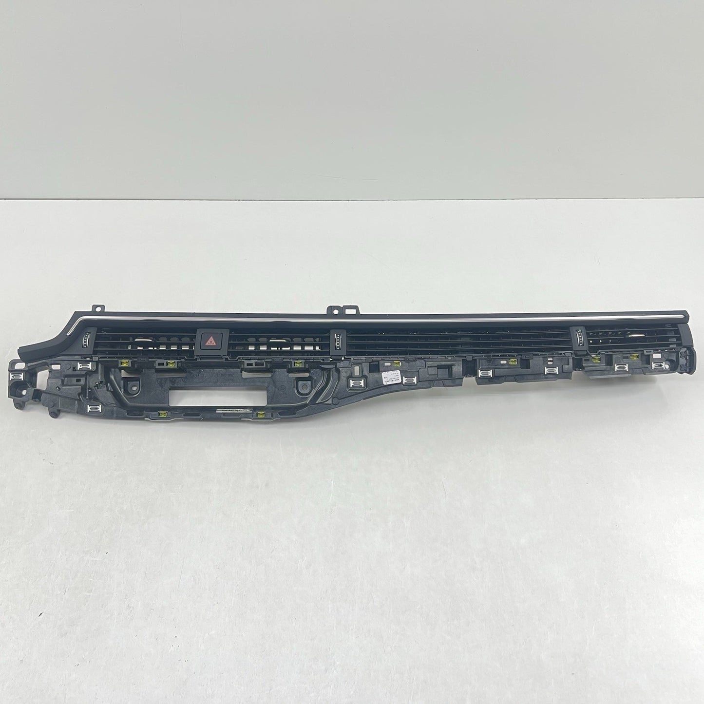 18-24 AUDI A4 S4 A5 S5 RS5 CENTER DASHBOARD DASH AIR VENT WITH HAZARD SWITCH OEM