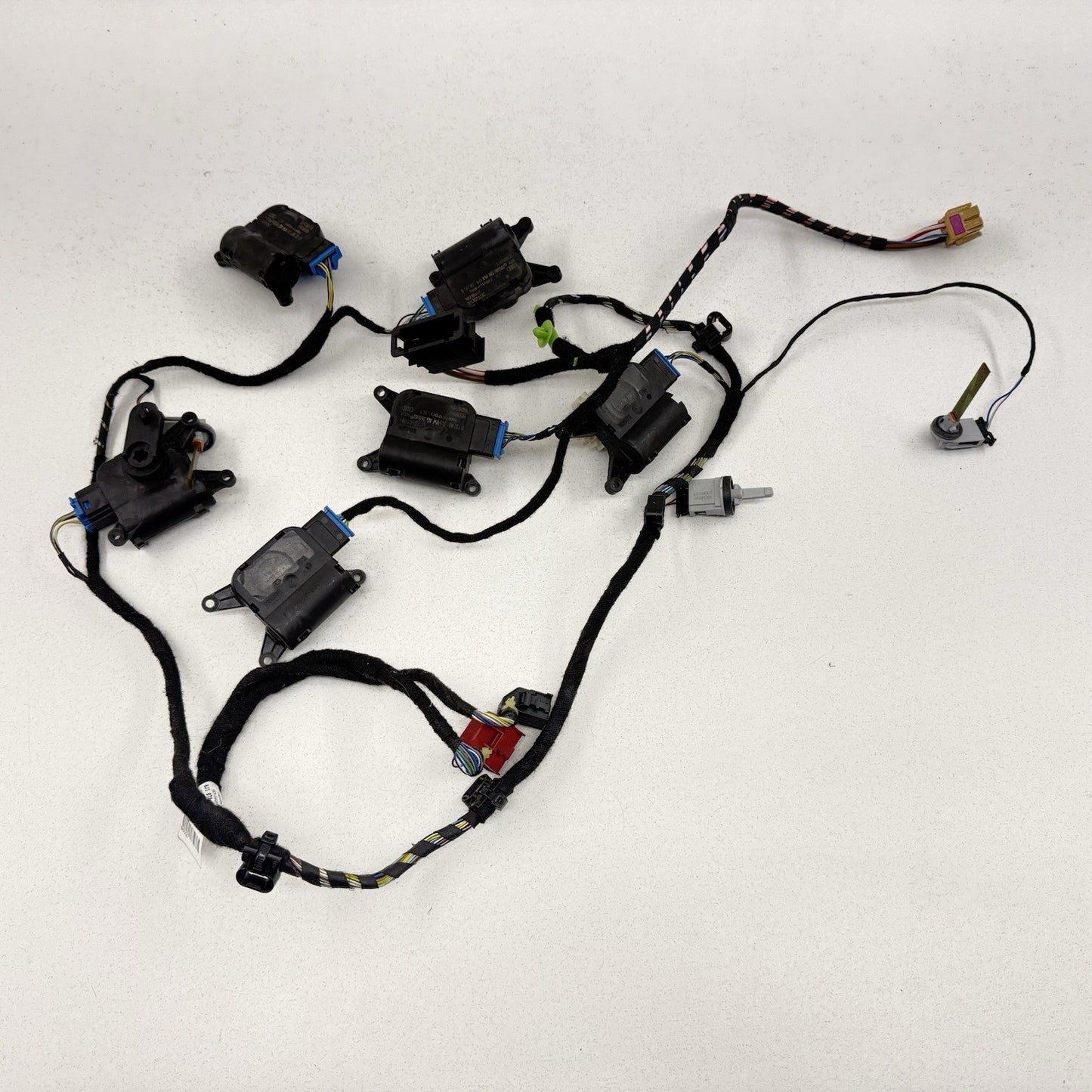 08-15 Audi TT HVAC Box Heater AC Flap Motor Air Mix Actuator Set OEM