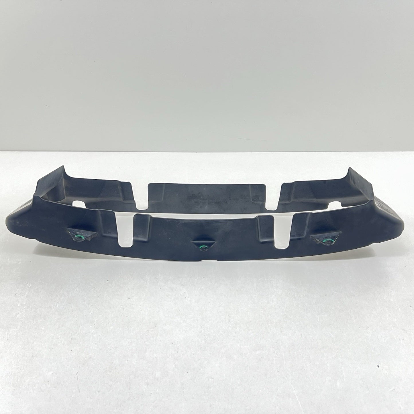14-17 MASERATI QUATTROPORTE RADIATOR SUPPORT AIR GUIDE DEFLECTOR INTAKE DUCT OEM