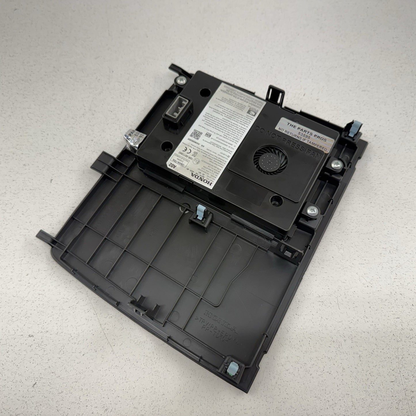 23-25 Honda Pilot Center Console Wireless Charger Phone Charging Pad OEM