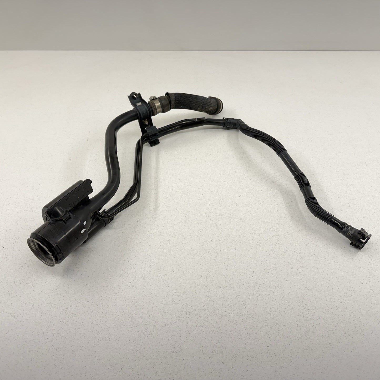 16-17 Toyota Tacoma Gas Tank Fuel Filler Neck Tube Pipe Hose OEM