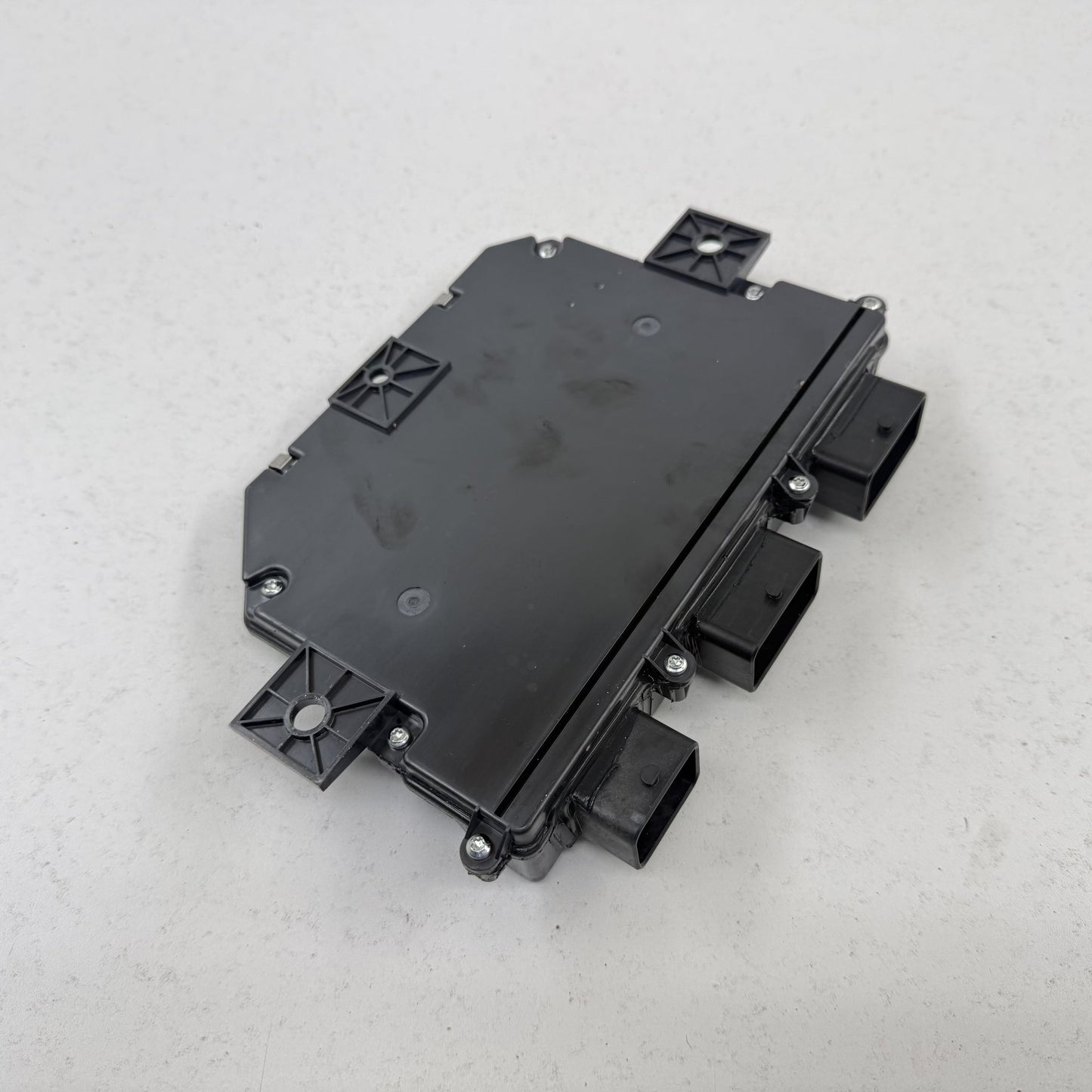 2022-2024 Rivian R1S R1T Power Bed Tailgate Control Module PT00054997-H OEM