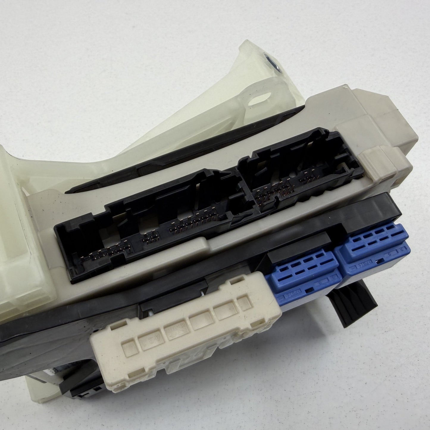 2019-2025 Toyota RAV4 Multiplex Network Body Control Module Junction Box OEM