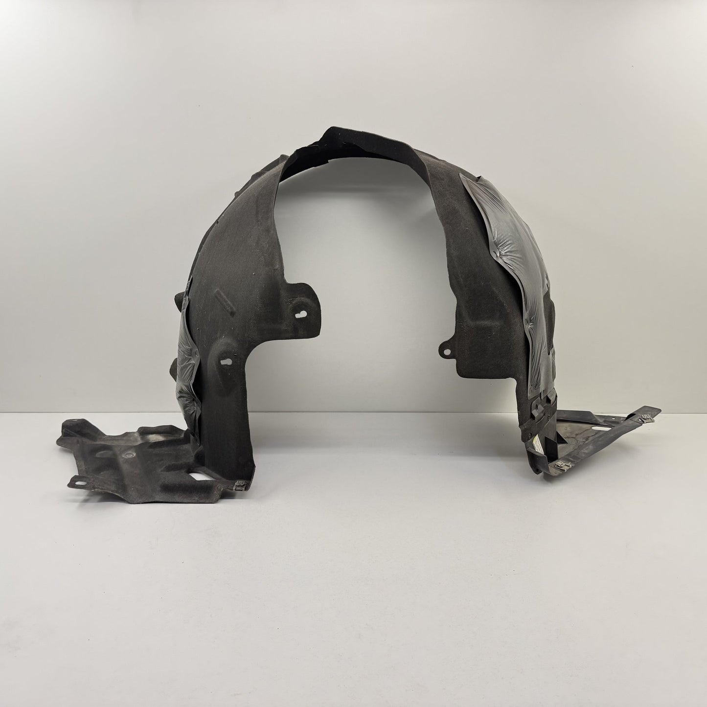 2014-2017 Mercedes S550 W222 Left Front Fender Liner Wheel Arch Splash Guard OEM