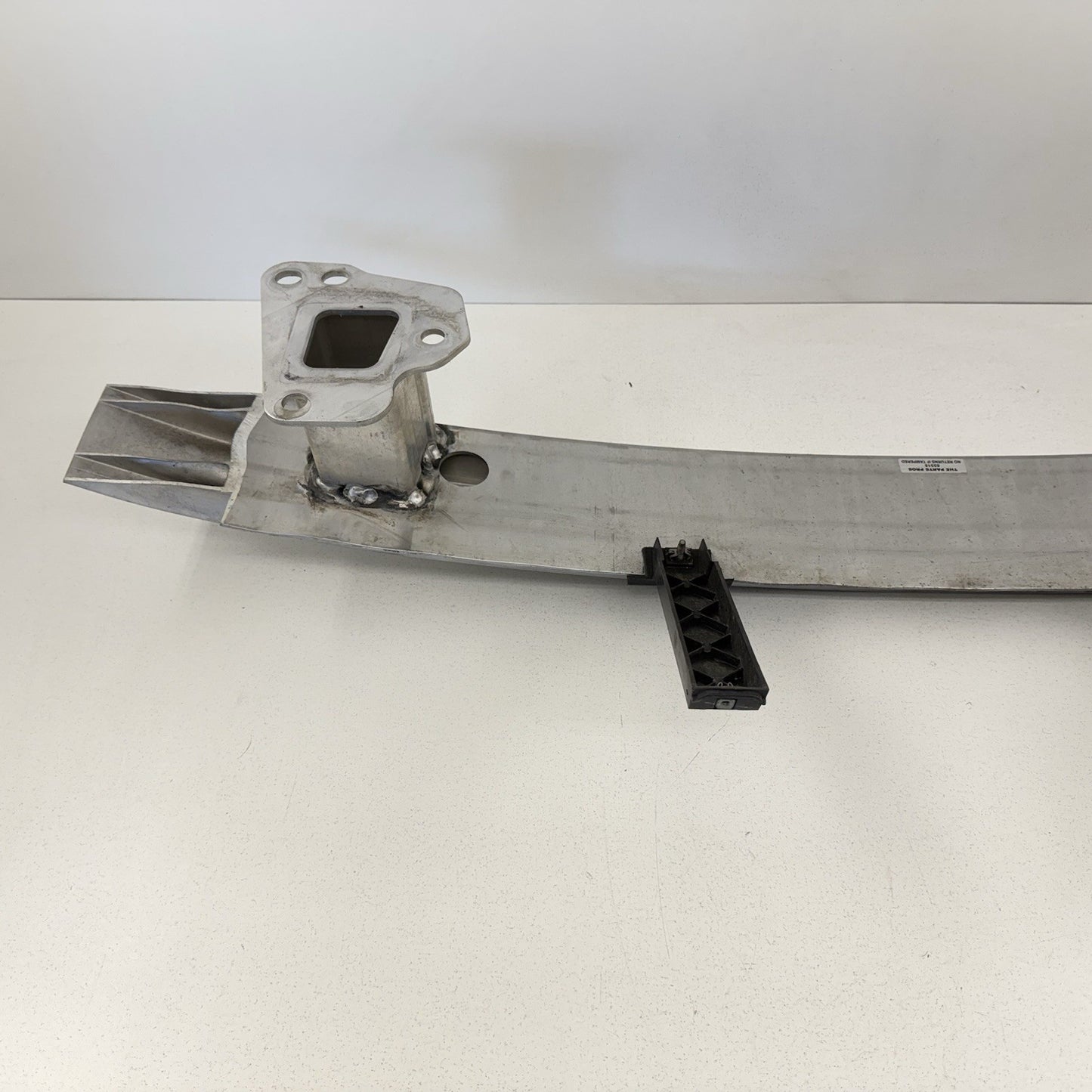 16-24 Chevrolet Camaro Rear Reinforcement Bar Crash Impact Absorber Beam OEM