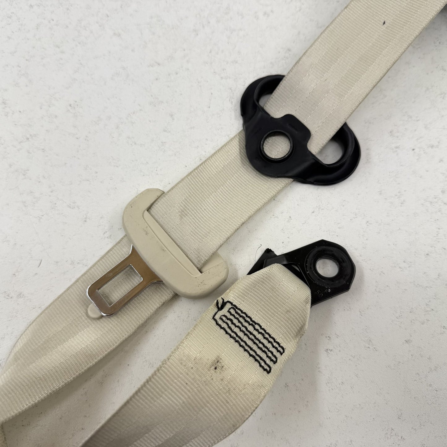 2014-2018 Bentley Flying Spur Driver Left Rear Seatbelt Seat Belt Retractor OEM