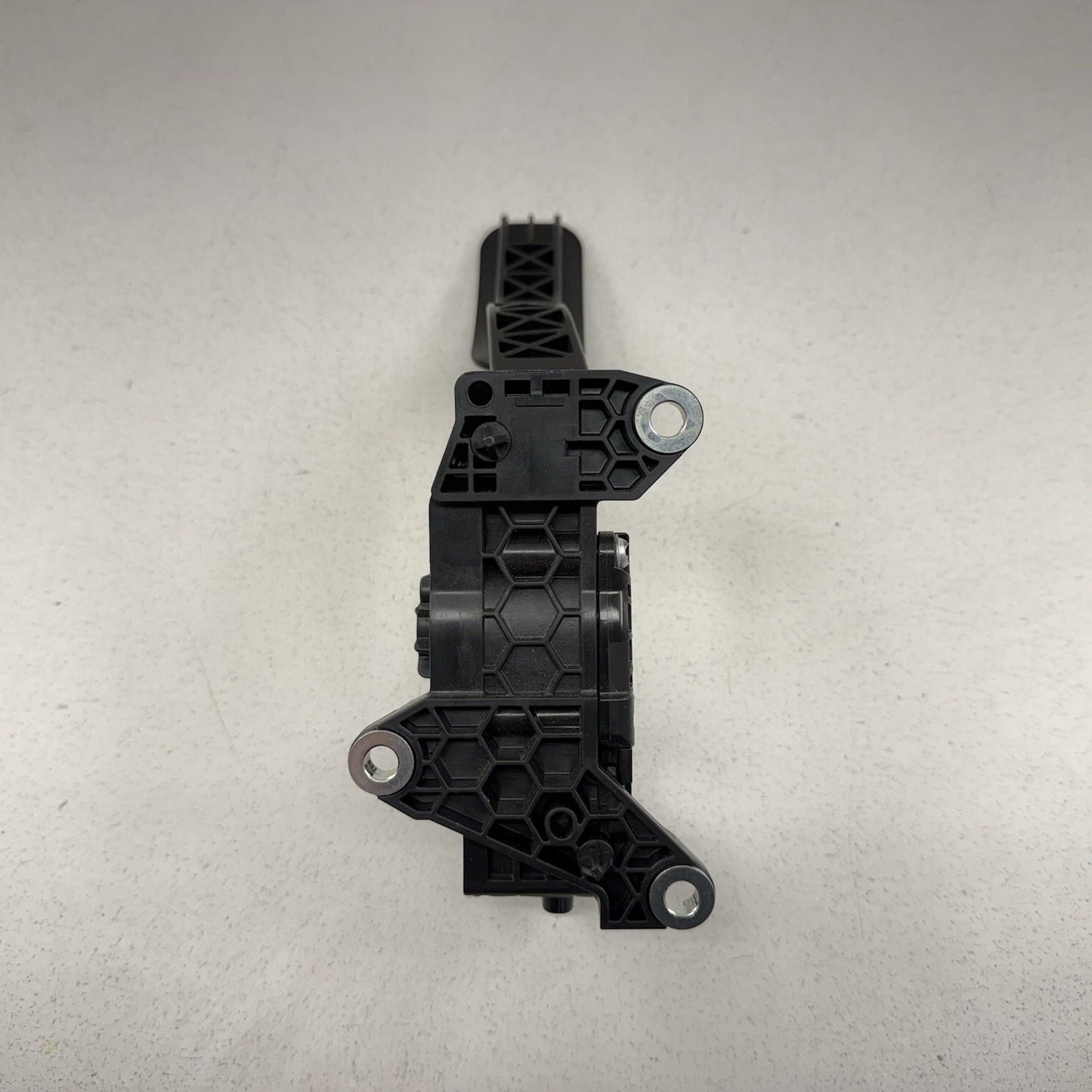 19-22 Toyota Prius / Prius Prime Gas Pedal Throttle Accelerator Sensor OEM