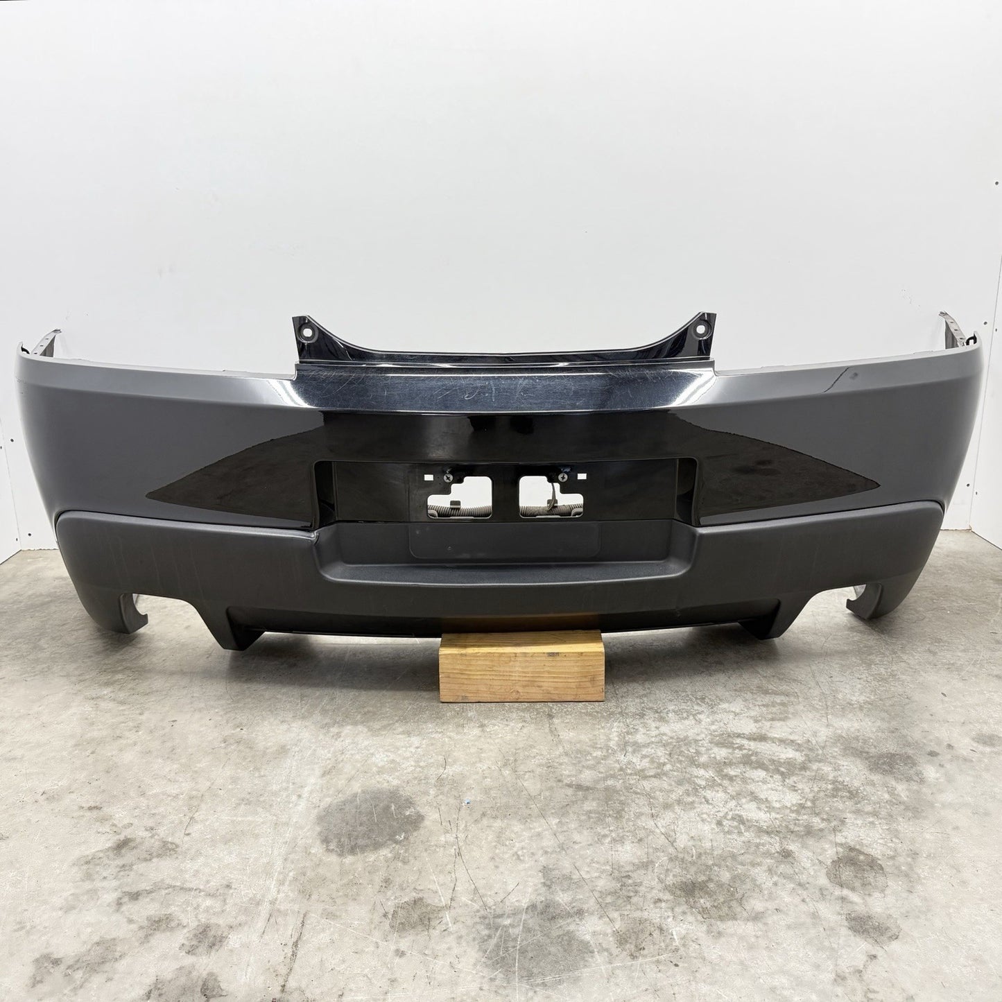 14-15 Chevrolet Camaro SS Rear Bumper Cover Complete W/ Diffuser Black OEM